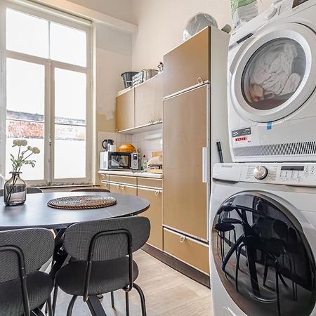 Spacious Shared 5Br Apt In The Heart Of Gent Luaran gambar