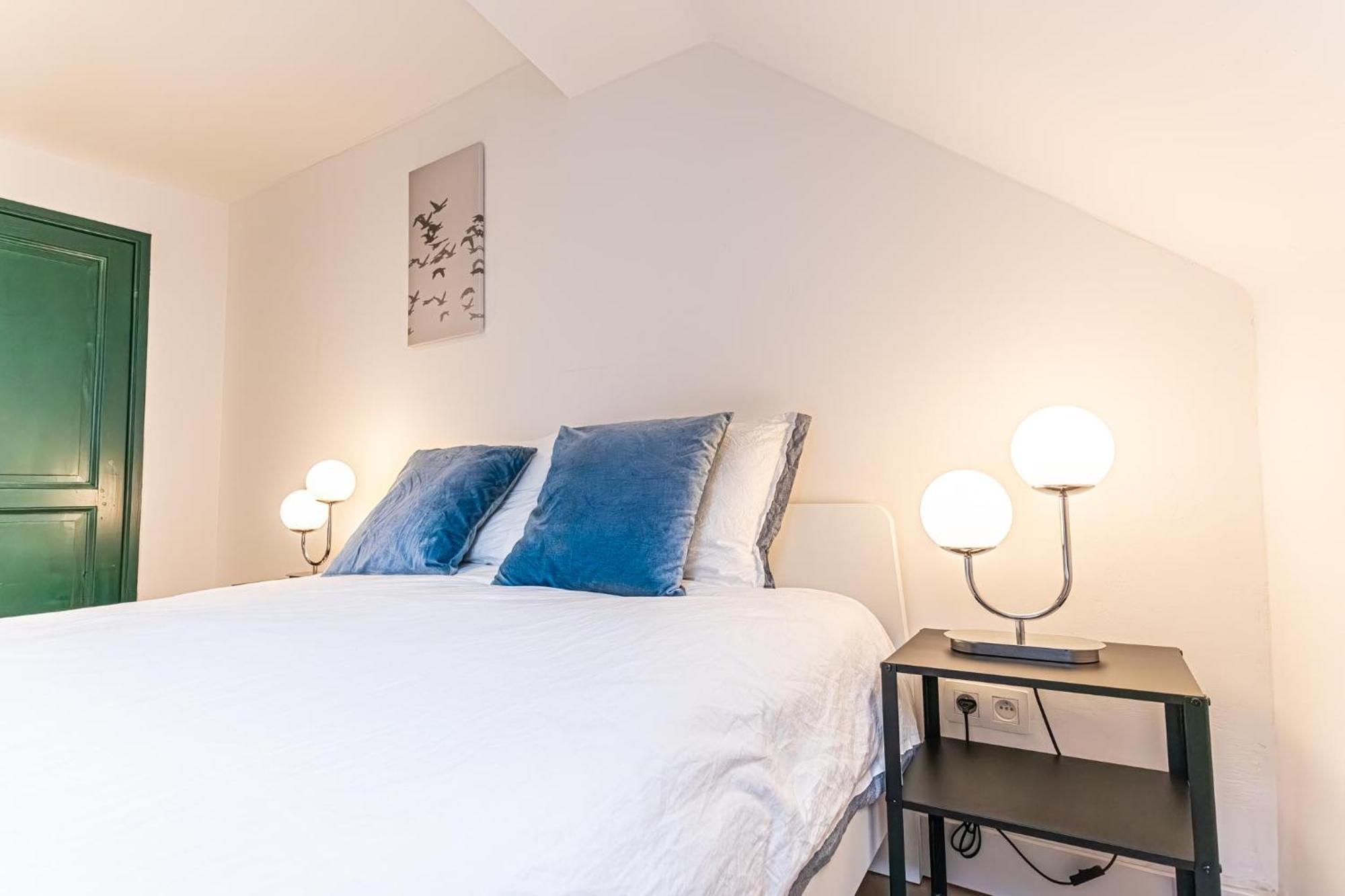 Spacious Shared 5Br Apt In The Heart Of Gent Luaran gambar