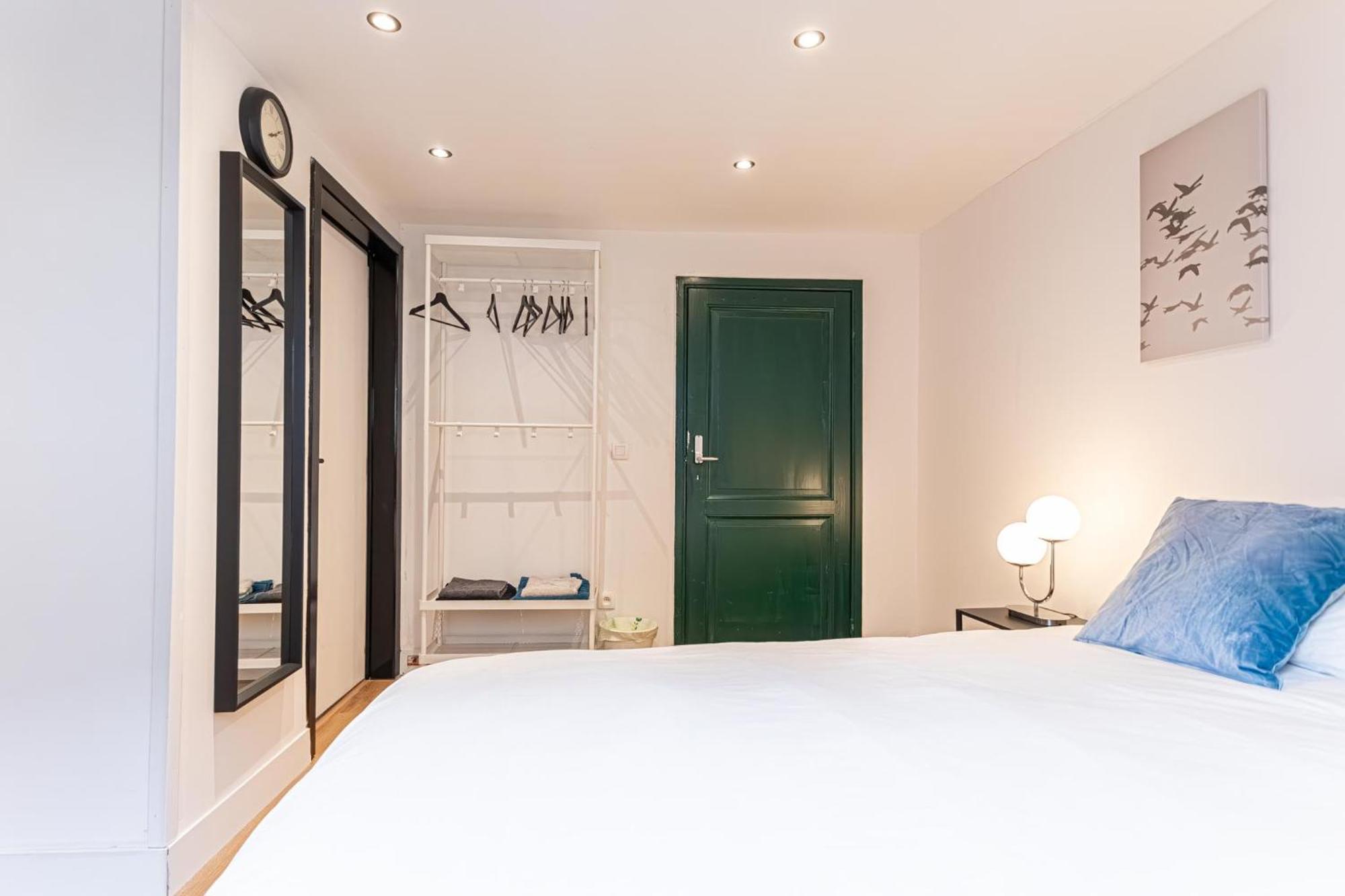 Spacious Shared 5Br Apt In The Heart Of Gent Luaran gambar