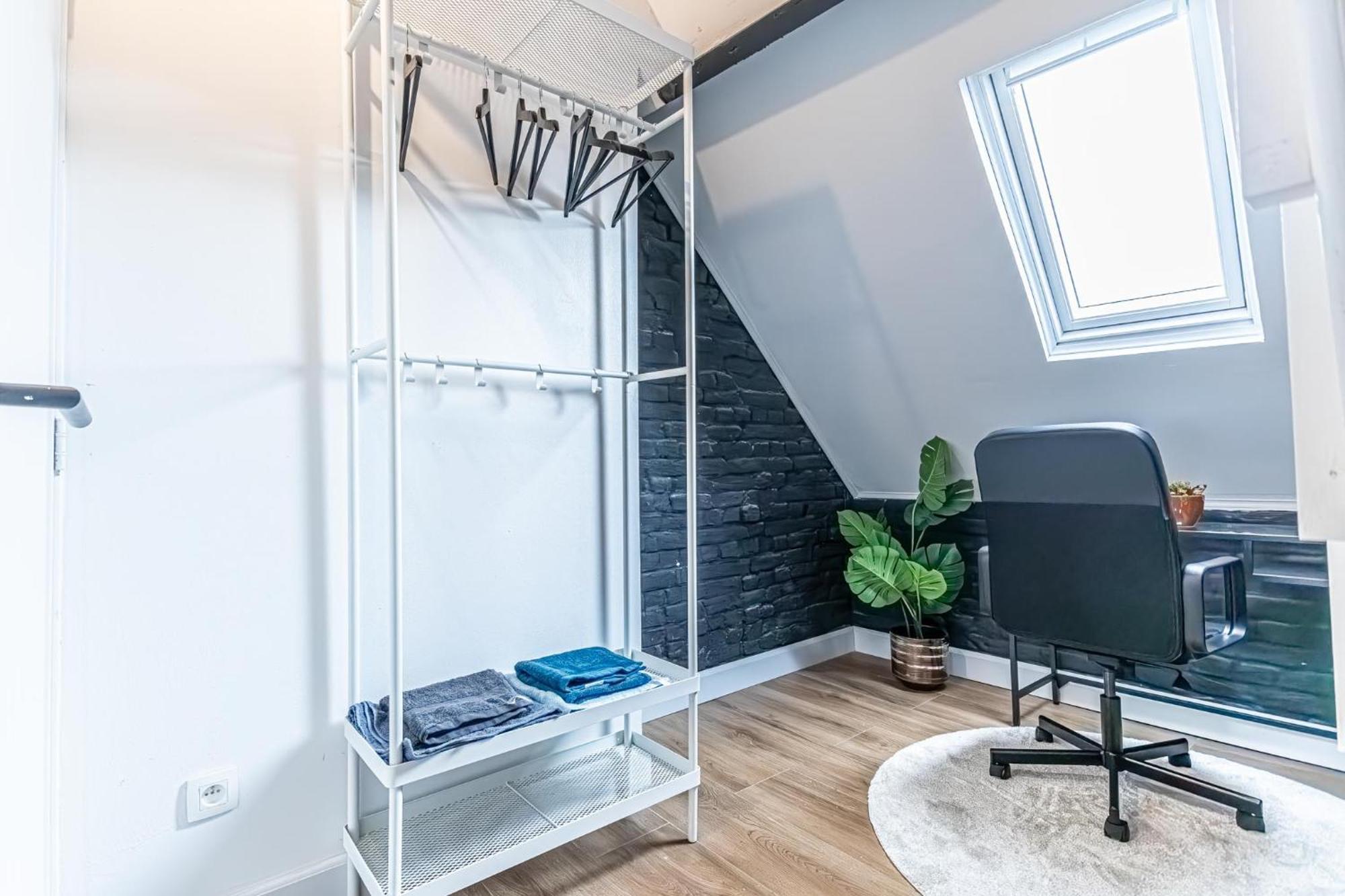 Spacious Shared 5Br Apt In The Heart Of Gent Luaran gambar