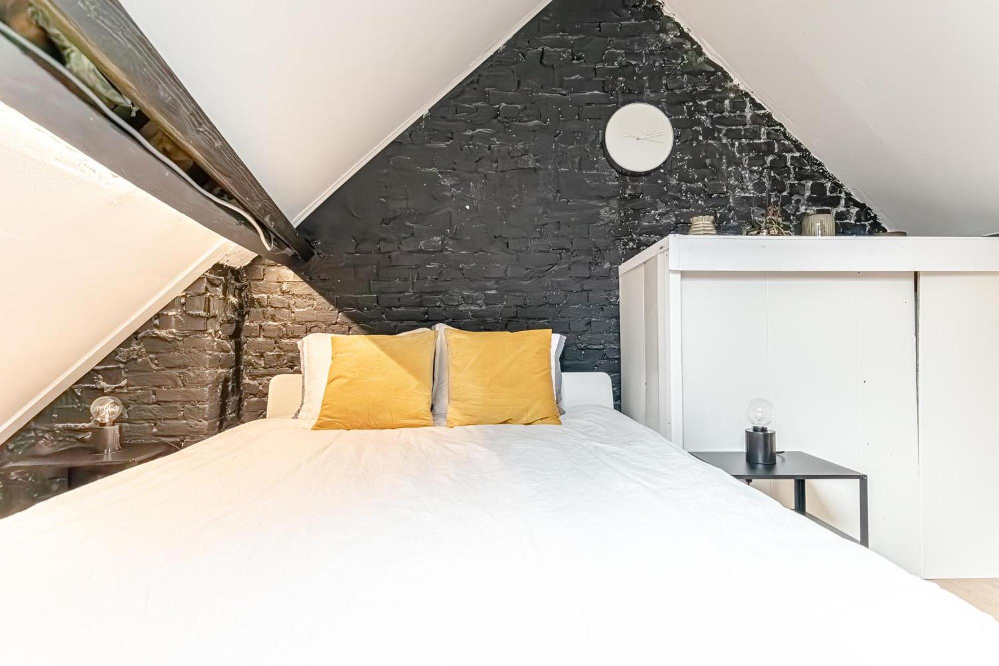 Spacious Shared 5Br Apt In The Heart Of Gent Luaran gambar