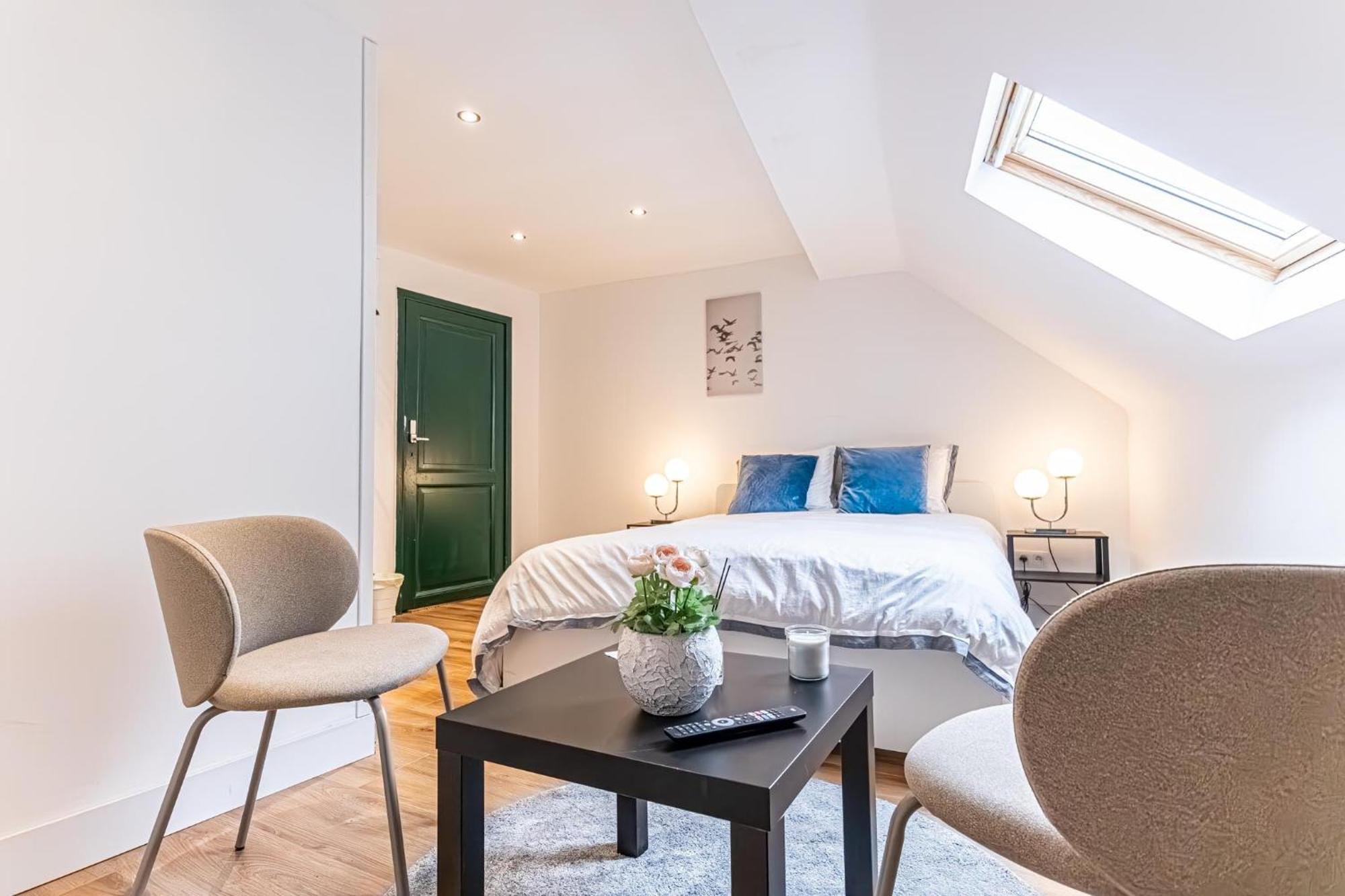 Spacious Shared 5Br Apt In The Heart Of Gent Luaran gambar