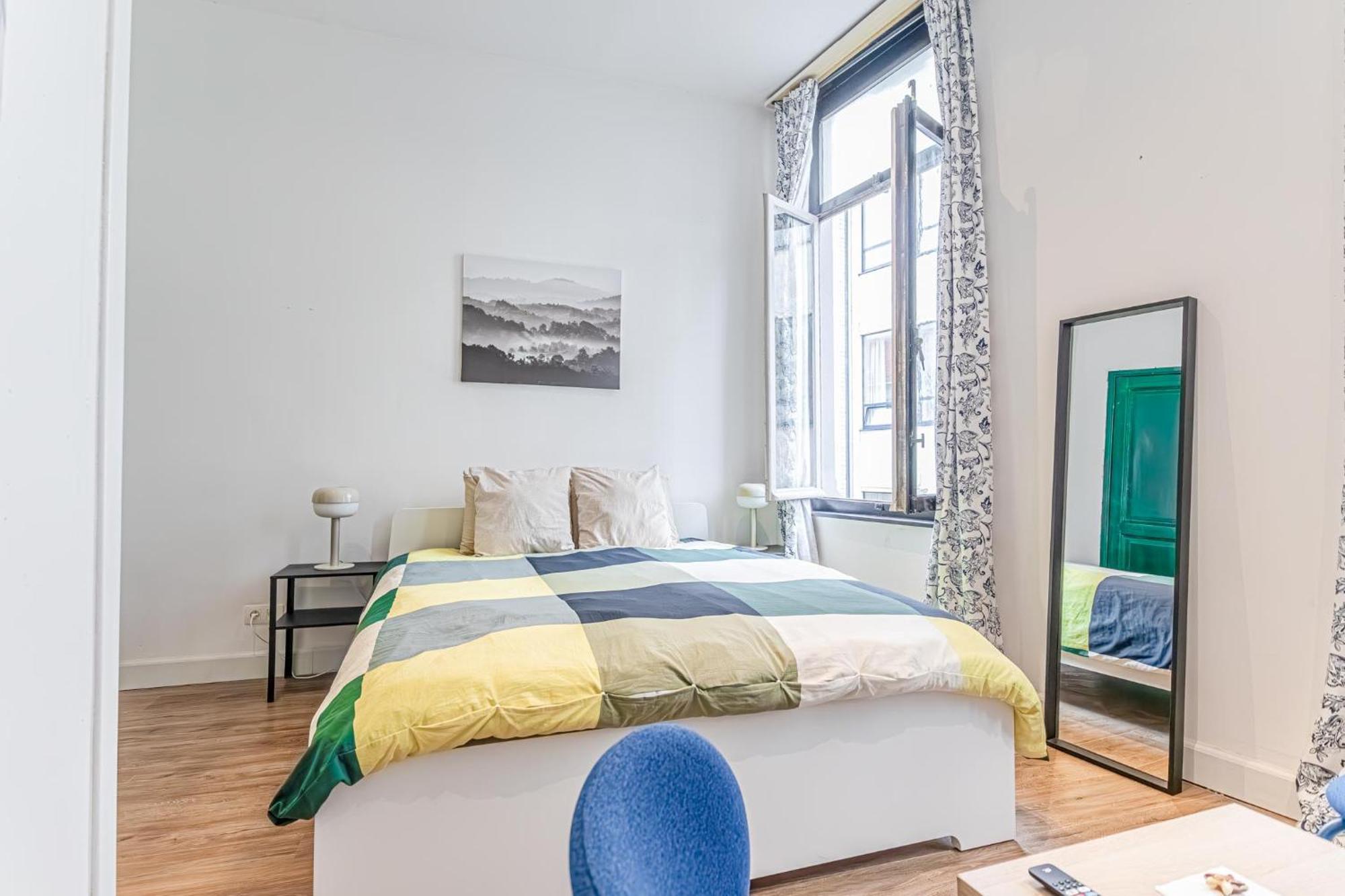 Spacious Shared 5Br Apt In The Heart Of Gent Luaran gambar